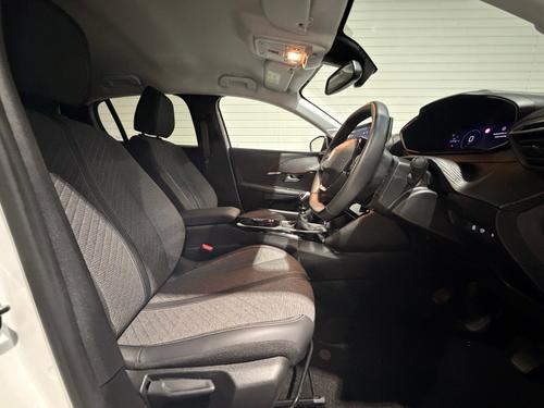 Peugeot 208 Photo 7e954b0d-c7fb-43c6-9f93-6b6d32fb454f.jpeg