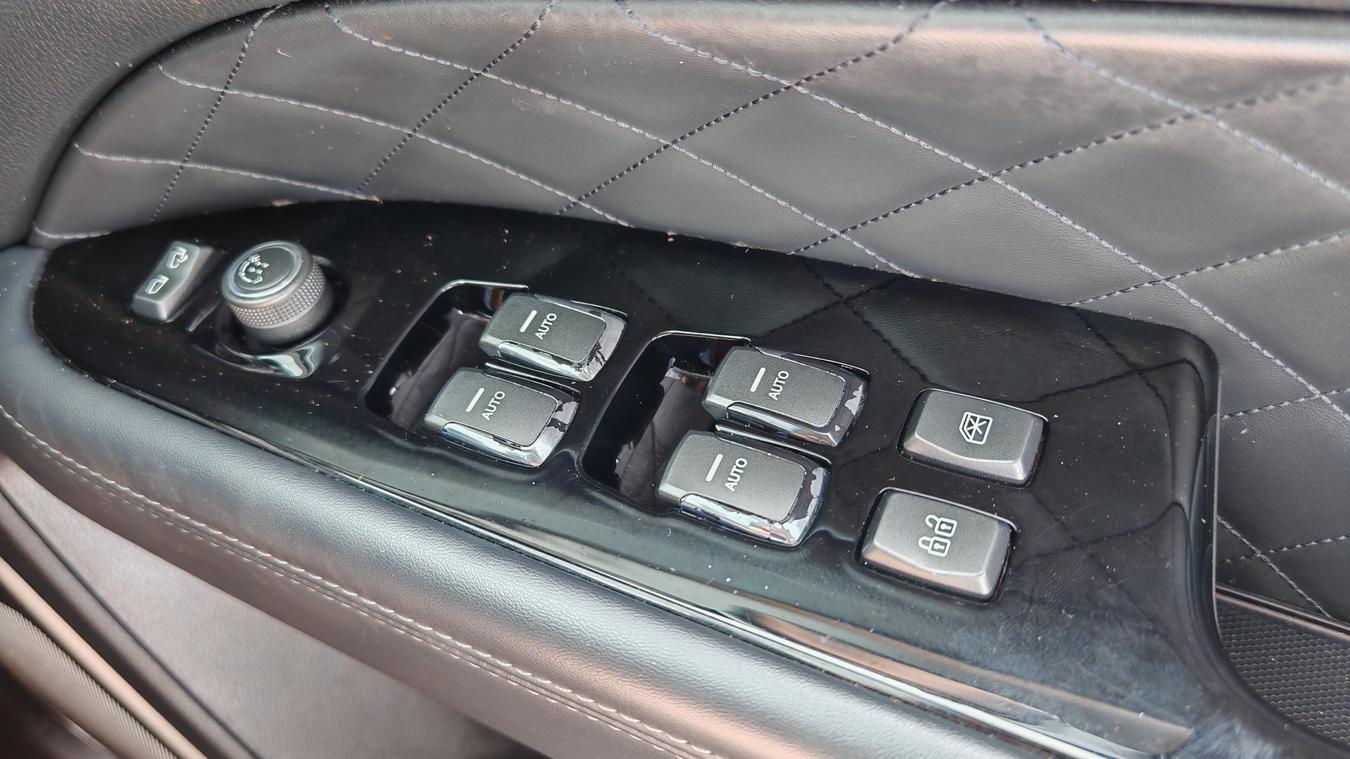 Used SsangYong Rexton AU67ZSO 36