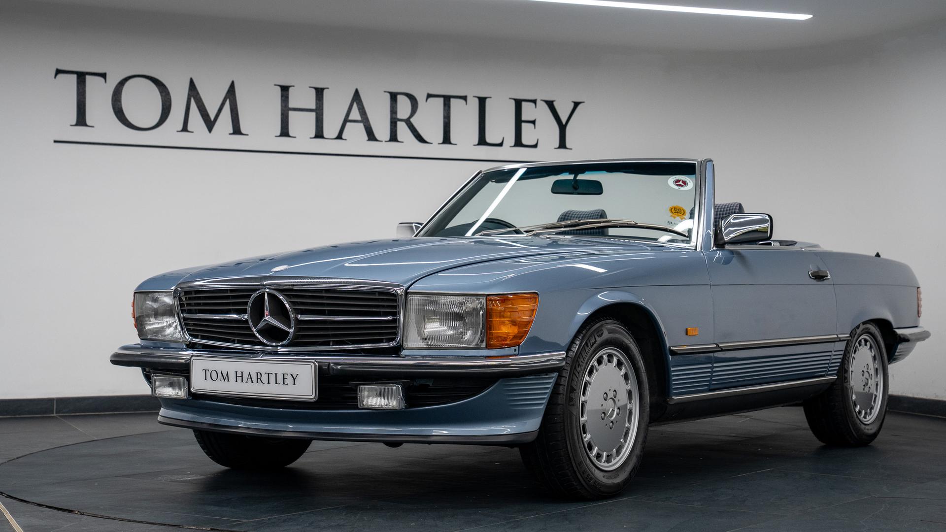 Mercedes-Benz 300 Photo 7e9c6157-fdad-4d60-bc40-a3548ea29ede.jpg