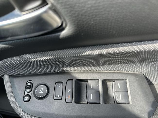 Honda Jazz Photo 7e9d6d95-7505-45a2-8303-e458a0d3edd3.jpg