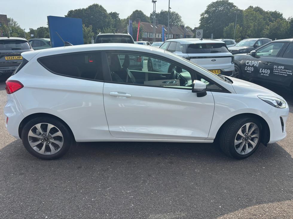 Ford Fiesta Photo 7ea11504-5972-4479-b681-d52326a0e757.JPEG