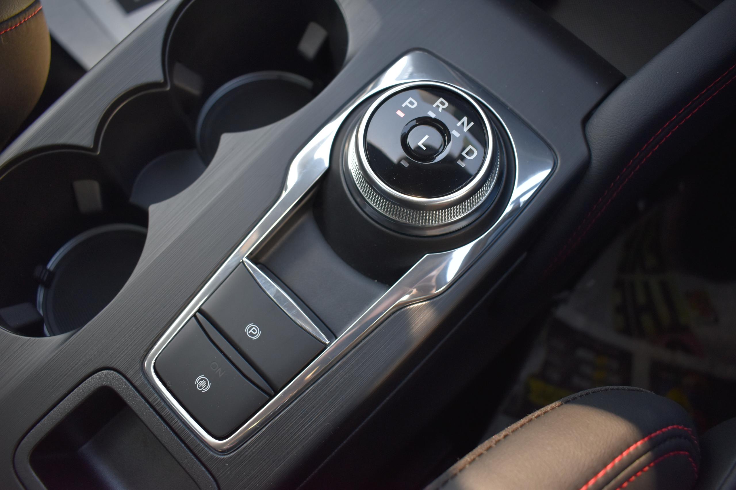 Used Ford KUGA EO75XVK 32