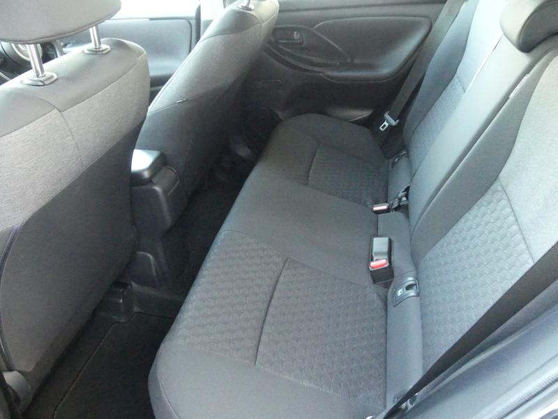 Toyota Yaris Photo 7ec752b0-29e4-44d9-bc35-9a90632a3de6.jpg