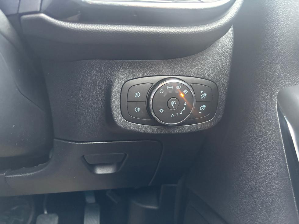Ford Fiesta Photo 7ecca131-7bff-4398-bc84-a385a903aab6.jpeg