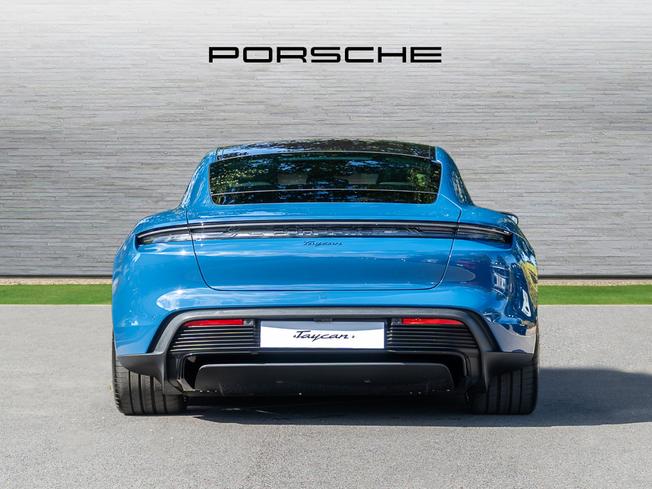 PORSCHE Taycan Photo 7