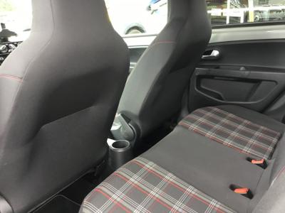 Volkswagen up! Photo 31