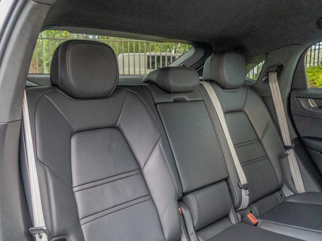 Porsche Cayenne Photo 19
