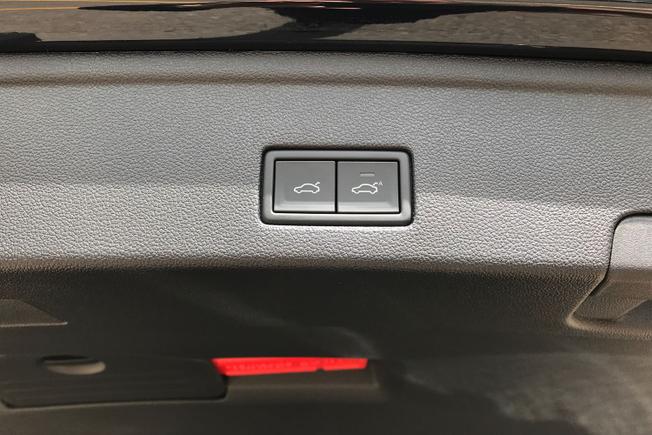 Volkswagen Touareg Photo 22