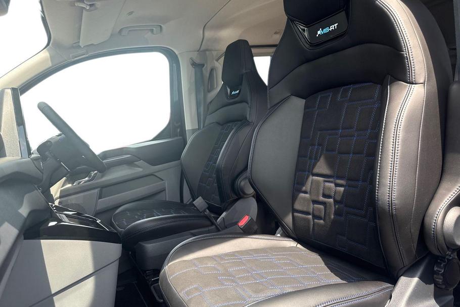 Used Ford TRANSIT CUSTOM L1DCIVMSRT15 11