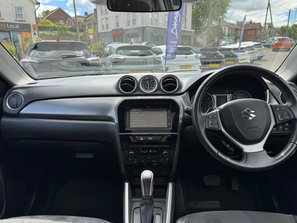 Suzuki Vitara Photo 7f1e09a2-8d8b-4417-873f-bd3e2eae8736.JPEG