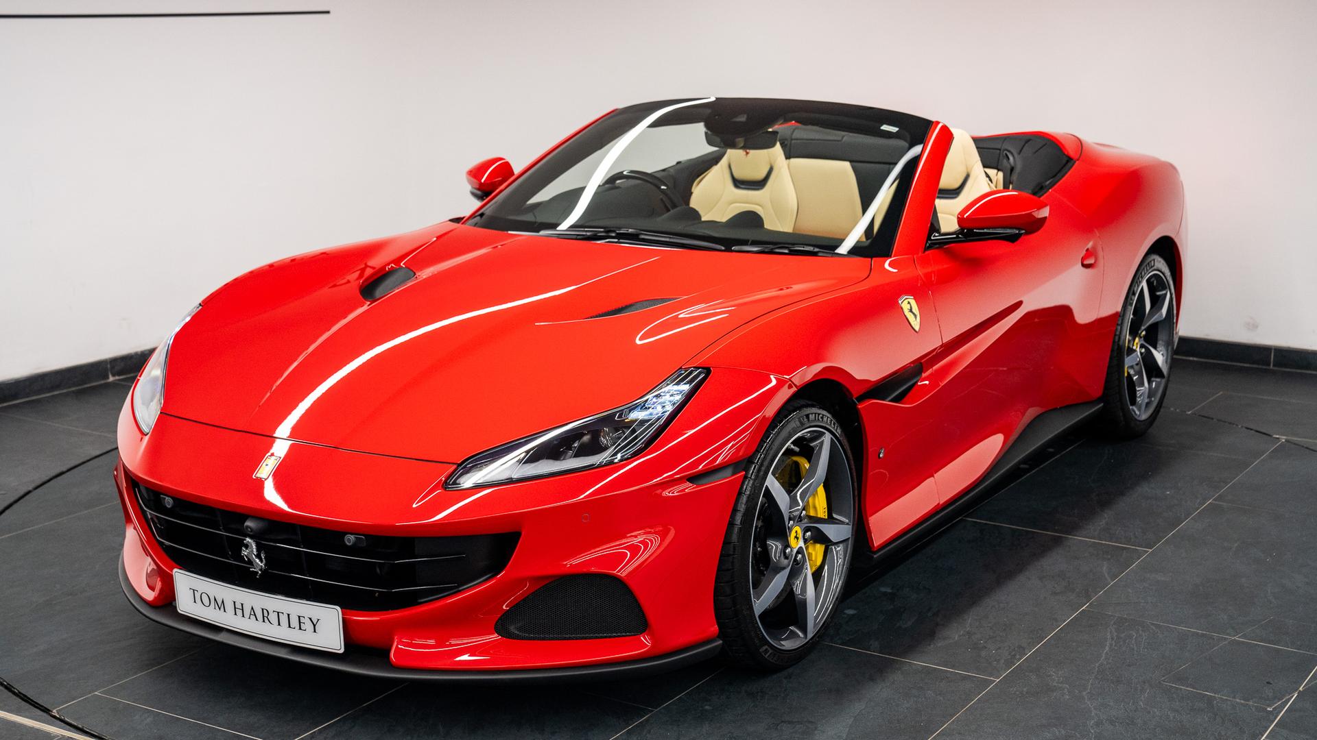 Ferrari Portofino Photo 7f21d0cb-d00d-4b16-a10f-3b8445306071.jpg