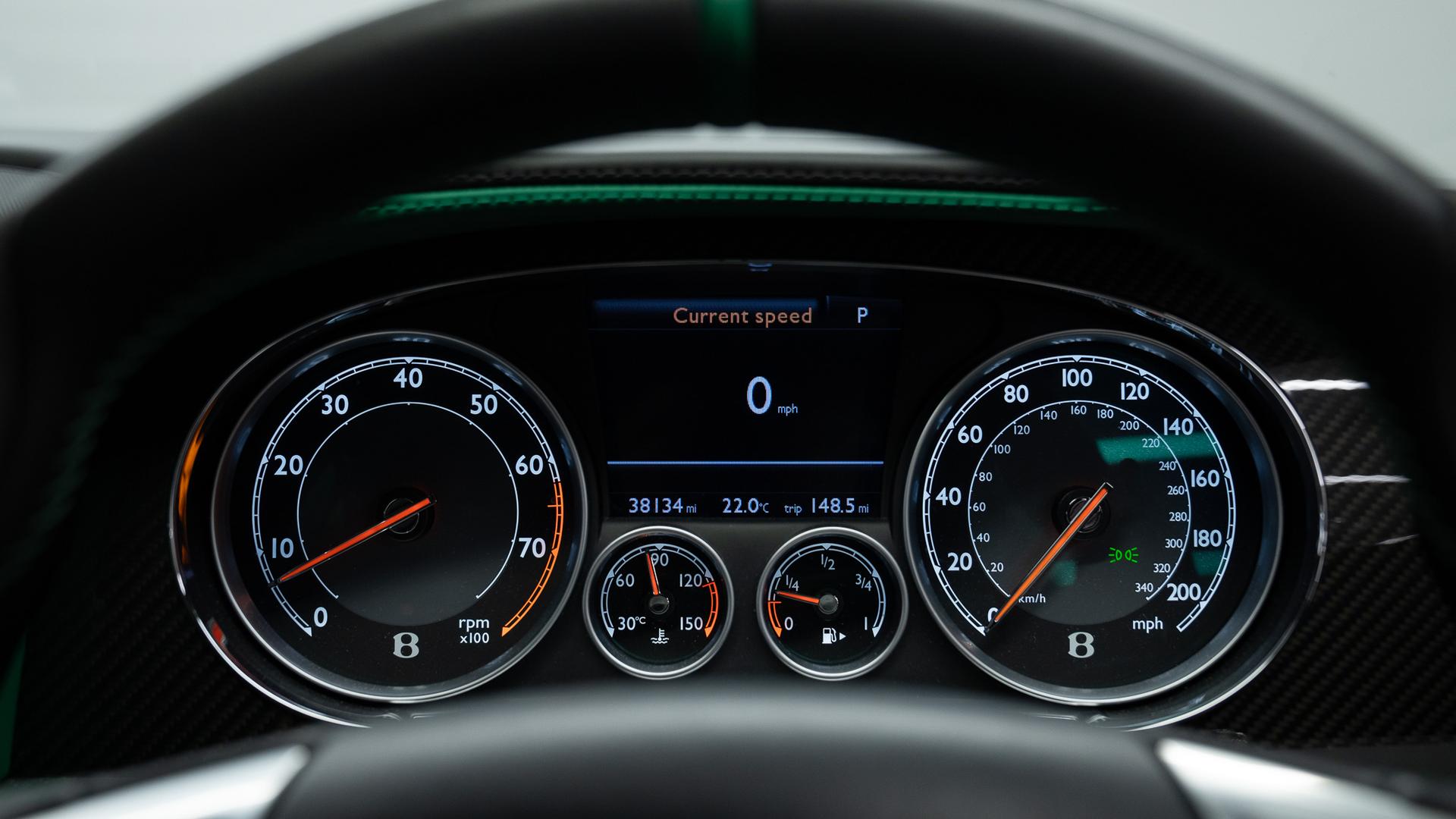 Bentley CONTINENTAL Photo 7f24c52e-11e1-4fb8-b93b-37f129ec86d9.jpg