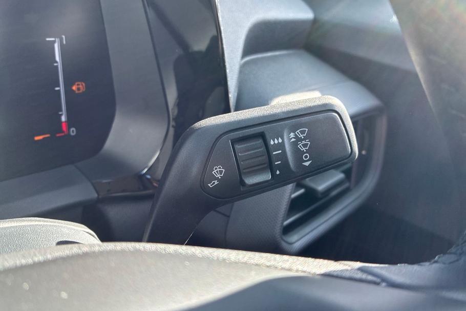 Used Ford TRANSIT COURIER 21/N087733 23