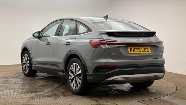 Audi Q4 e-tron Photo 3