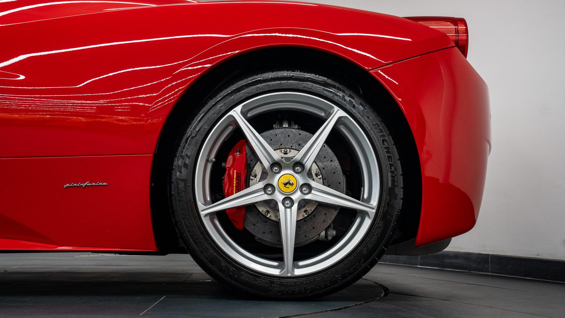 Ferrari 458 Photo 7f584be9-a764-4919-8f6f-603e64fe330d.jpg