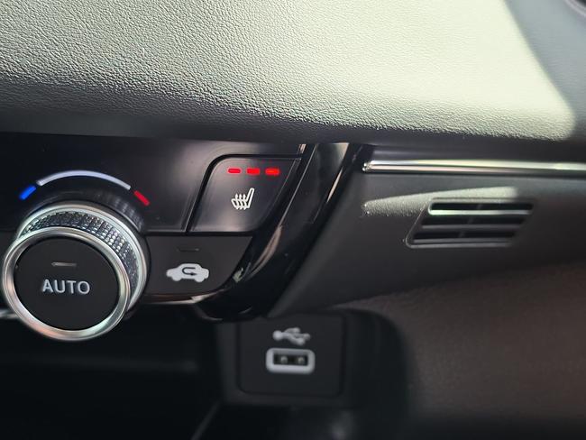 Honda HR-V Photo 7f7348c2-4c00-47b2-9cfb-b42fa01ca672.jpg