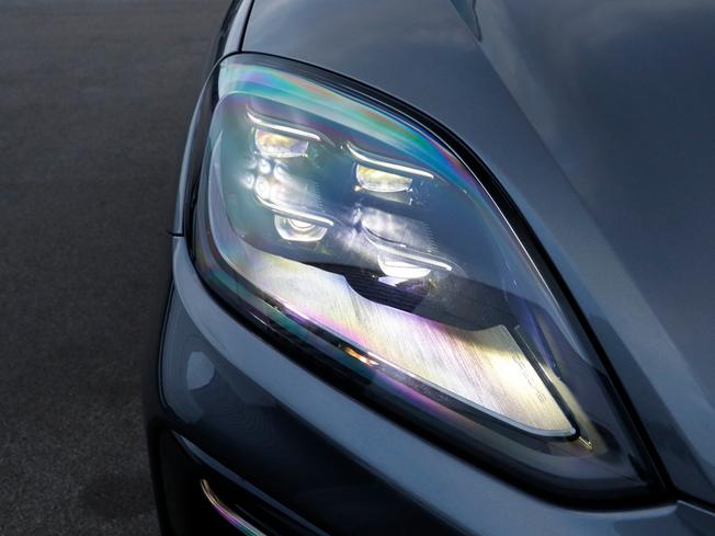 PORSCHE Cayenne Photo 31