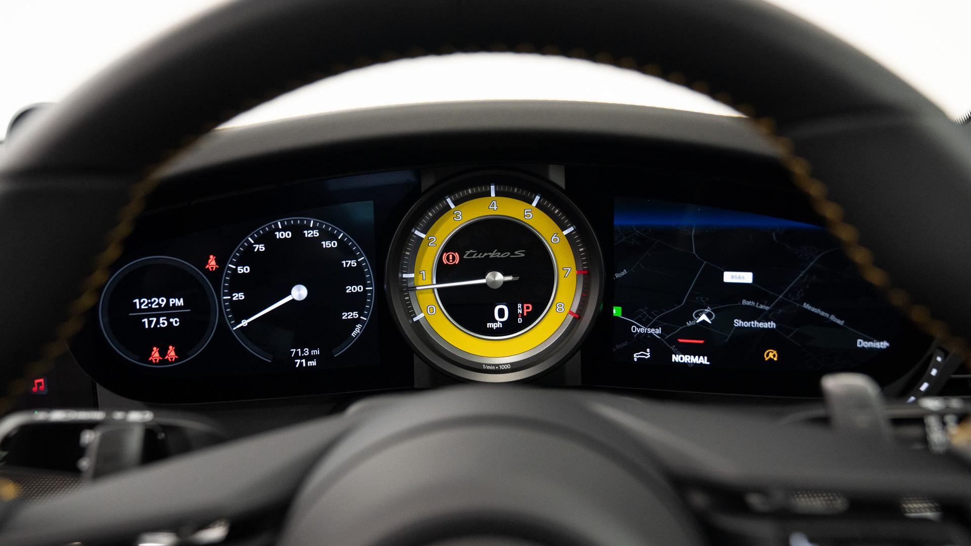 Porsche 911 Photo 7f7fa1fd-9c38-44b1-9303-df4bb5dc5b96.jpg