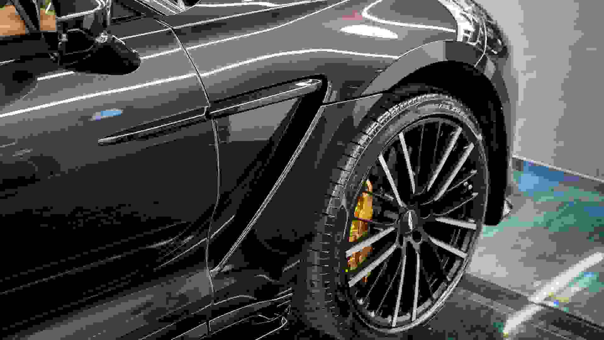 Aston Martin DBX Photo 7f8dd218-839d-4892-9ed6-3a45eec815d1.jpg