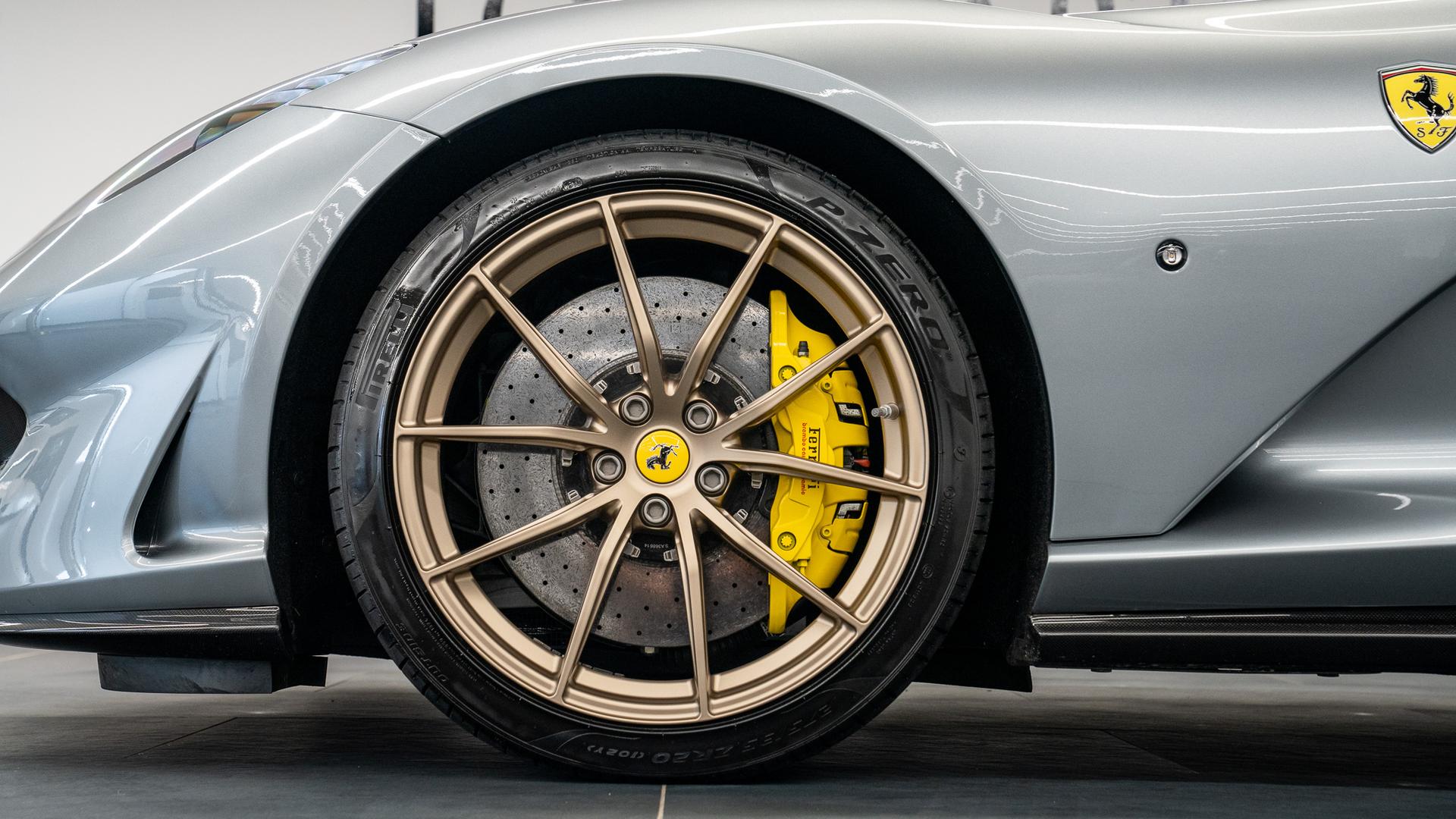 Ferrari 812 Photo 7f93bf97-c67a-4049-a185-95ce1a3ff9b3.jpg