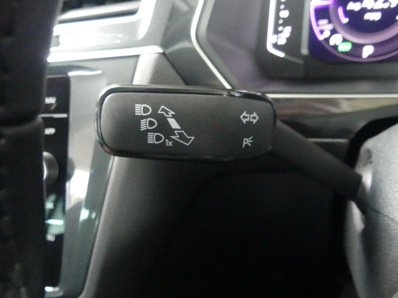 Volkswagen Tiguan Photo 7f9f0132-70bc-4b8c-8344-001c19b5f8f1.jpg