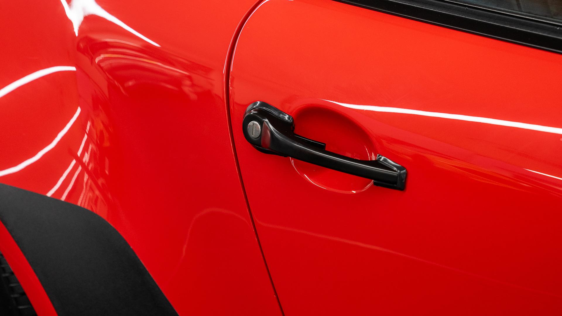 Porsche 911 Photo 7f9fc1be-dee9-48ce-a018-6447b270b9c5.jpg