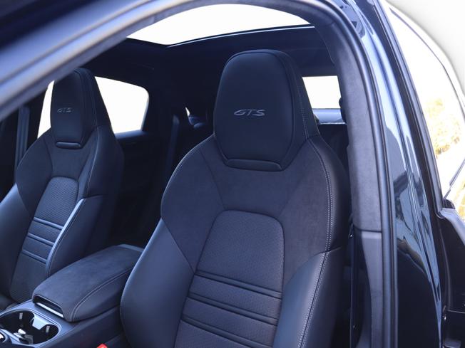 PORSCHE Cayenne Photo 34