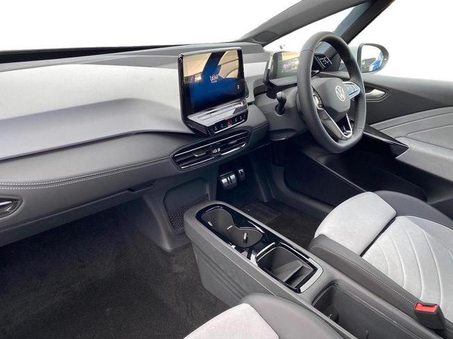 Volkswagen ID.3 Photo 2