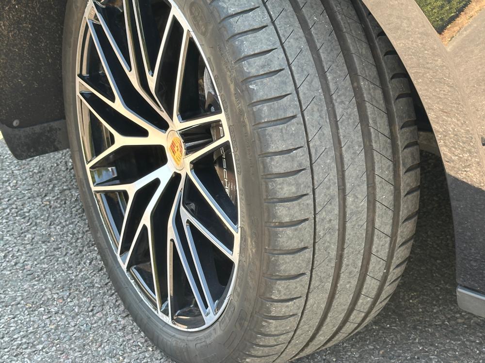 Used Porsche Macan RO22EWX 15