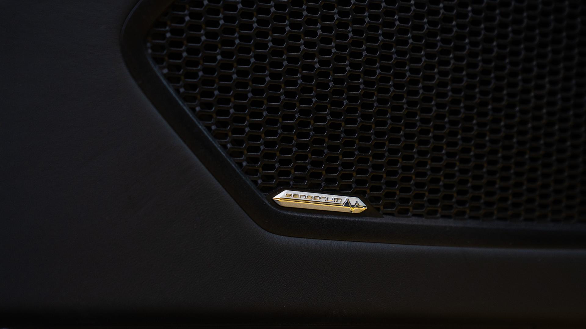 LAMBORGHINI Huracan Photo 7fff6659-a282-4607-87b0-ee1d2d9bb43c.jpg