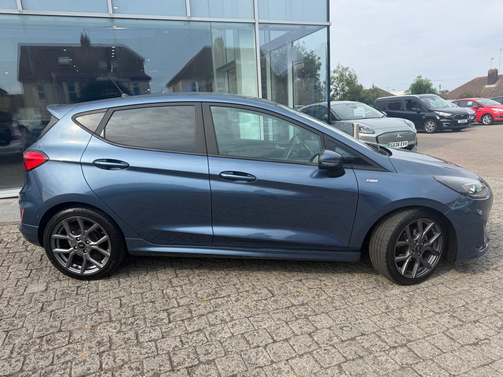 Ford Fiesta Photo 8008a5f6-9354-4de1-91eb-a66fd1fd330e.jpeg