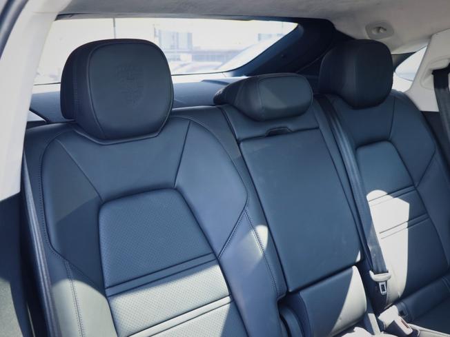 PORSCHE Cayenne Photo 23