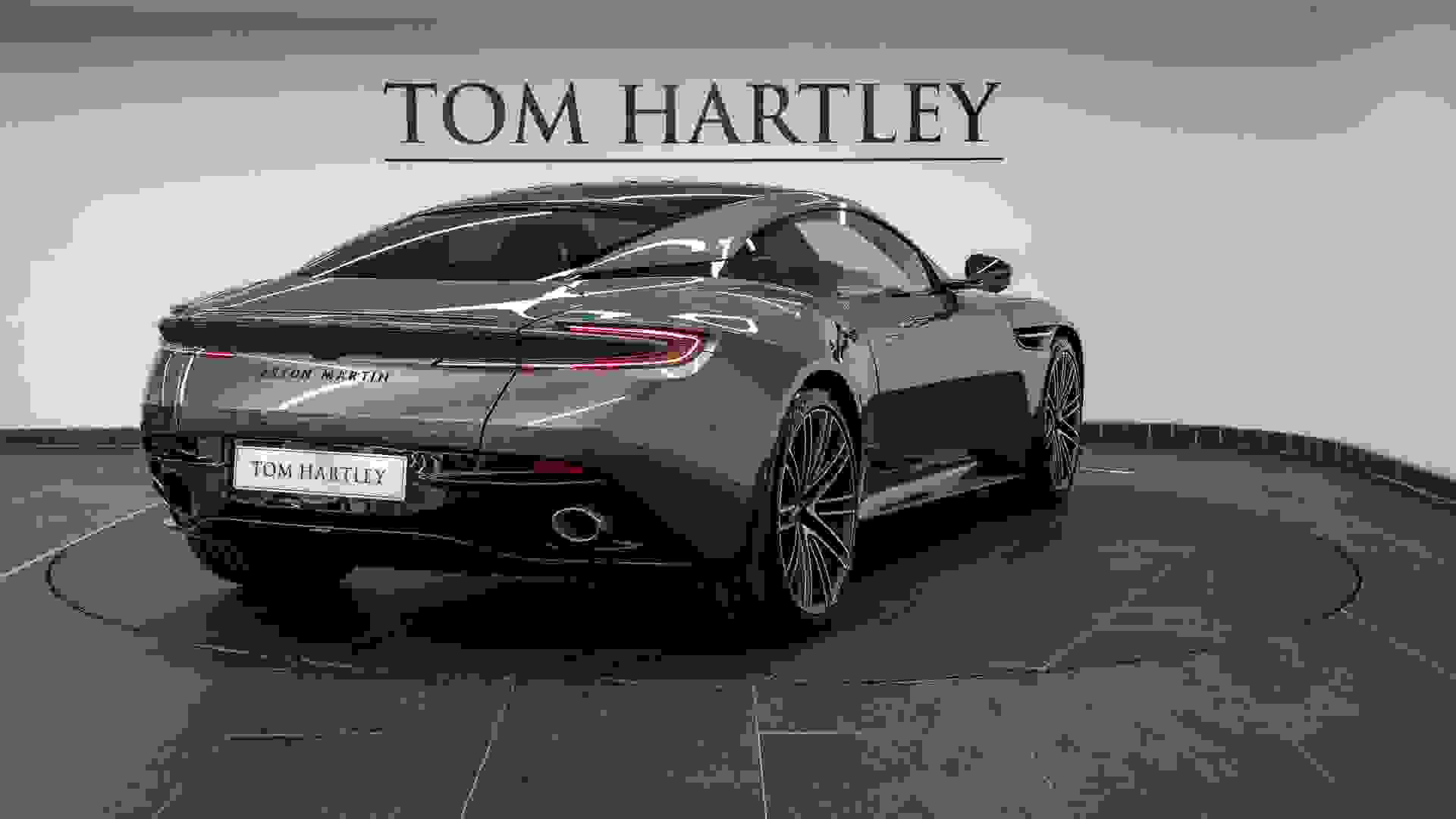 Aston Martin DB12 Photo 801304ae-1e0d-4675-b2d9-a256278b56e1.jpg