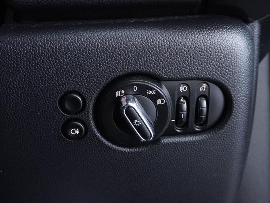 MINI Hatch Photo 802dc4e4-ab07-456e-8bcc-6b00c8565048.jpg