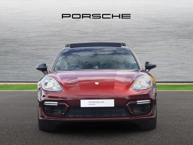 PORSCHE Panamera Photo 5