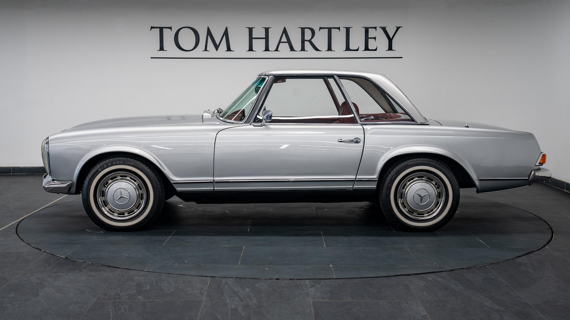 Mercedes-Benz 280 SL Photo 8033d926-b71e-4037-ae81-d171d87a14a0.jpg