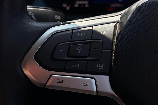 VOLKSWAGEN T-Cross Photo 13