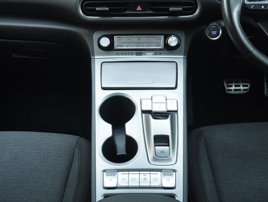 Hyundai KONA Photo 80550e86-4472-45c7-b625-91304c5d6b50.jpg