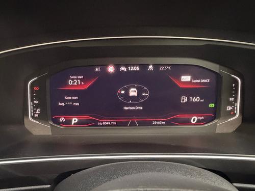 Volkswagen Tiguan Photo 806405ee-b7a9-4a73-ac0d-e3a487729232.jpeg