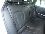 BMW 3 Series Photo 8
