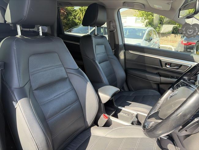 Honda CR-V Photo 8068f122-1762-4c8f-b971-fb6c50b33ad2.jpg