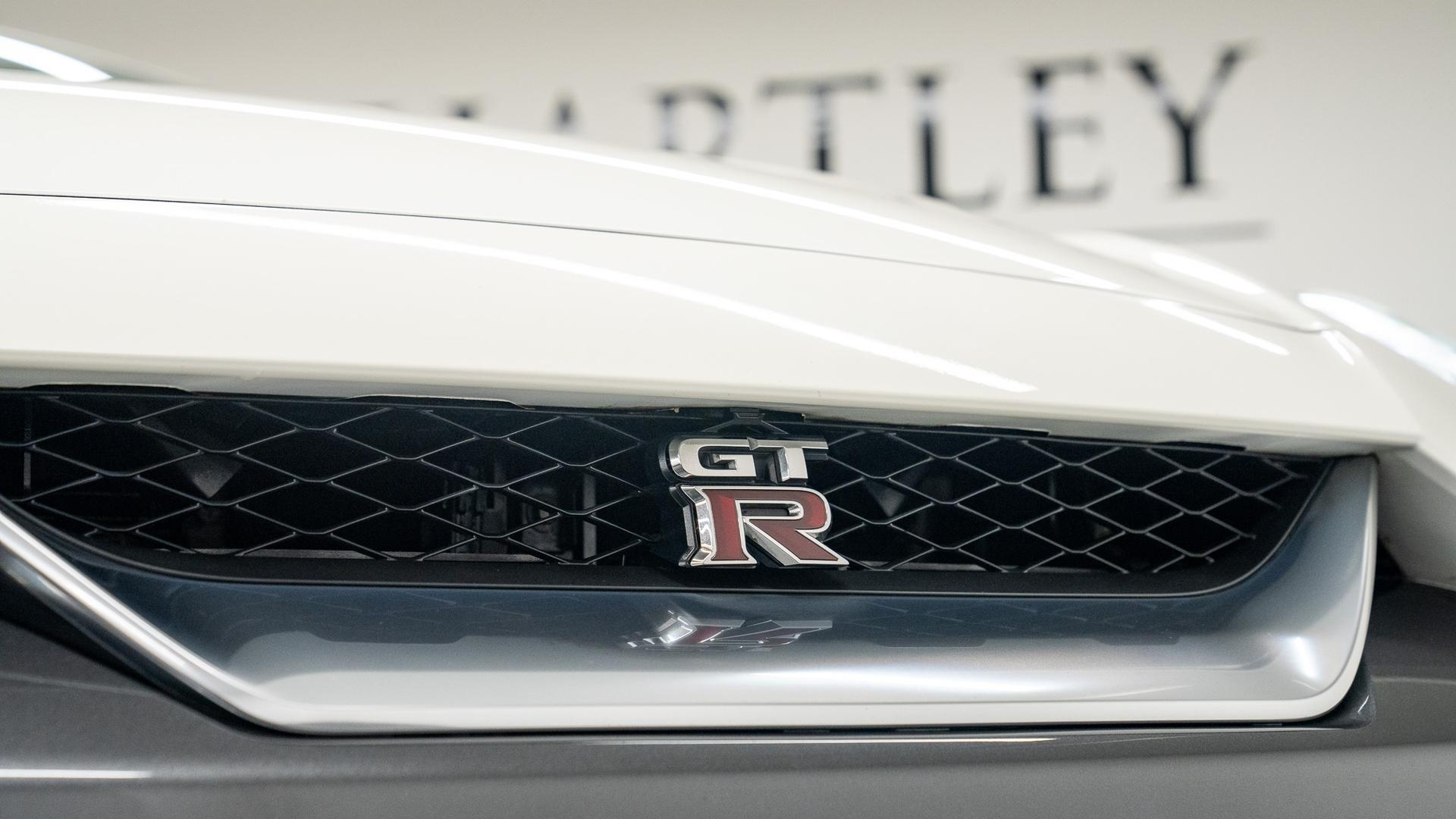 Nissan GT-R Photo 806e46c3-5b68-4a32-9ce5-0fc9368a515d.jpg