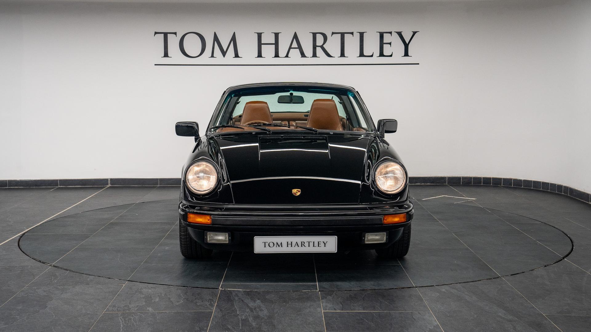 Porsche 911 Photo 80944e71-31de-47e0-9cd9-25c036fc6337.jpg