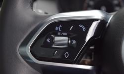 Jaguar E-PACE Photo 14