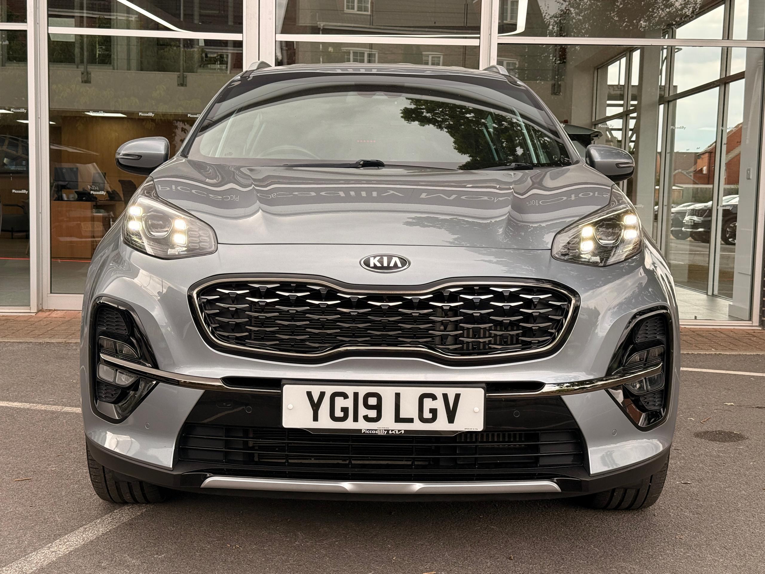 2019 KIA Sportage thumbnail 2