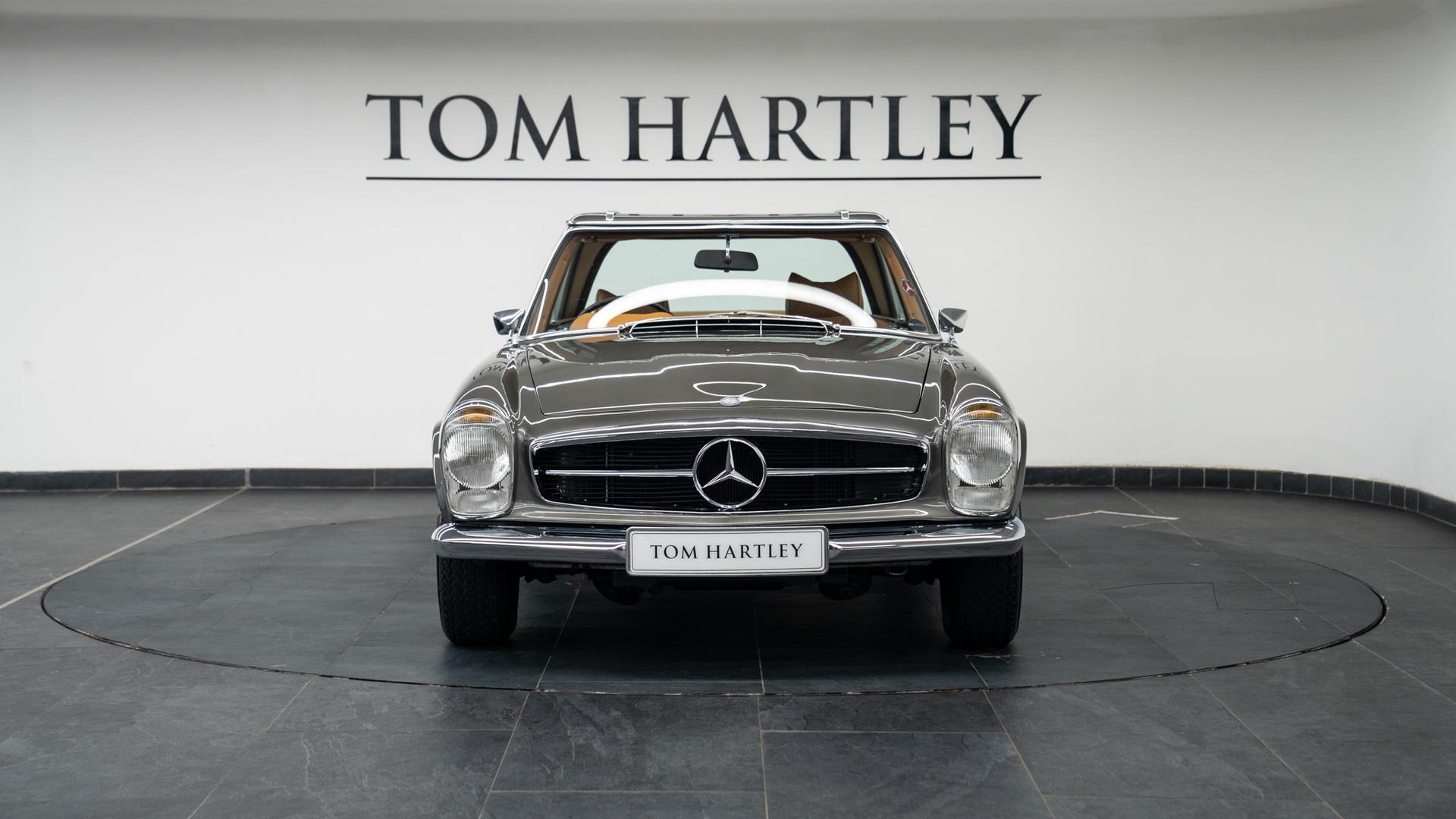 Mercedes-Benz 280 SL Photo 81041c0a-451c-41a2-bd31-45c21688e324.jpg
