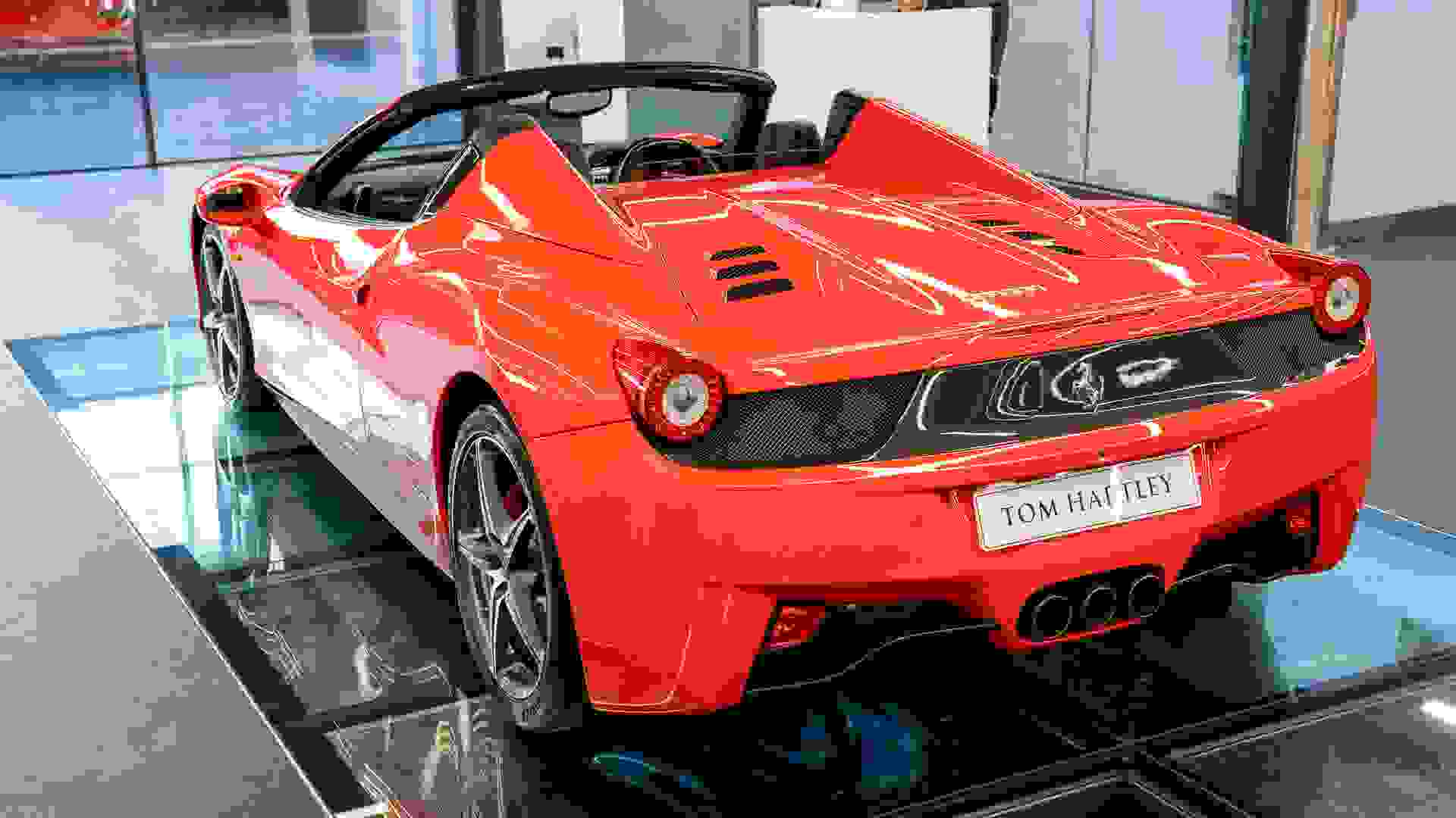 Ferrari 458 Photo 81100773-4127-412e-ae9a-5be816ee0ed0.jpg