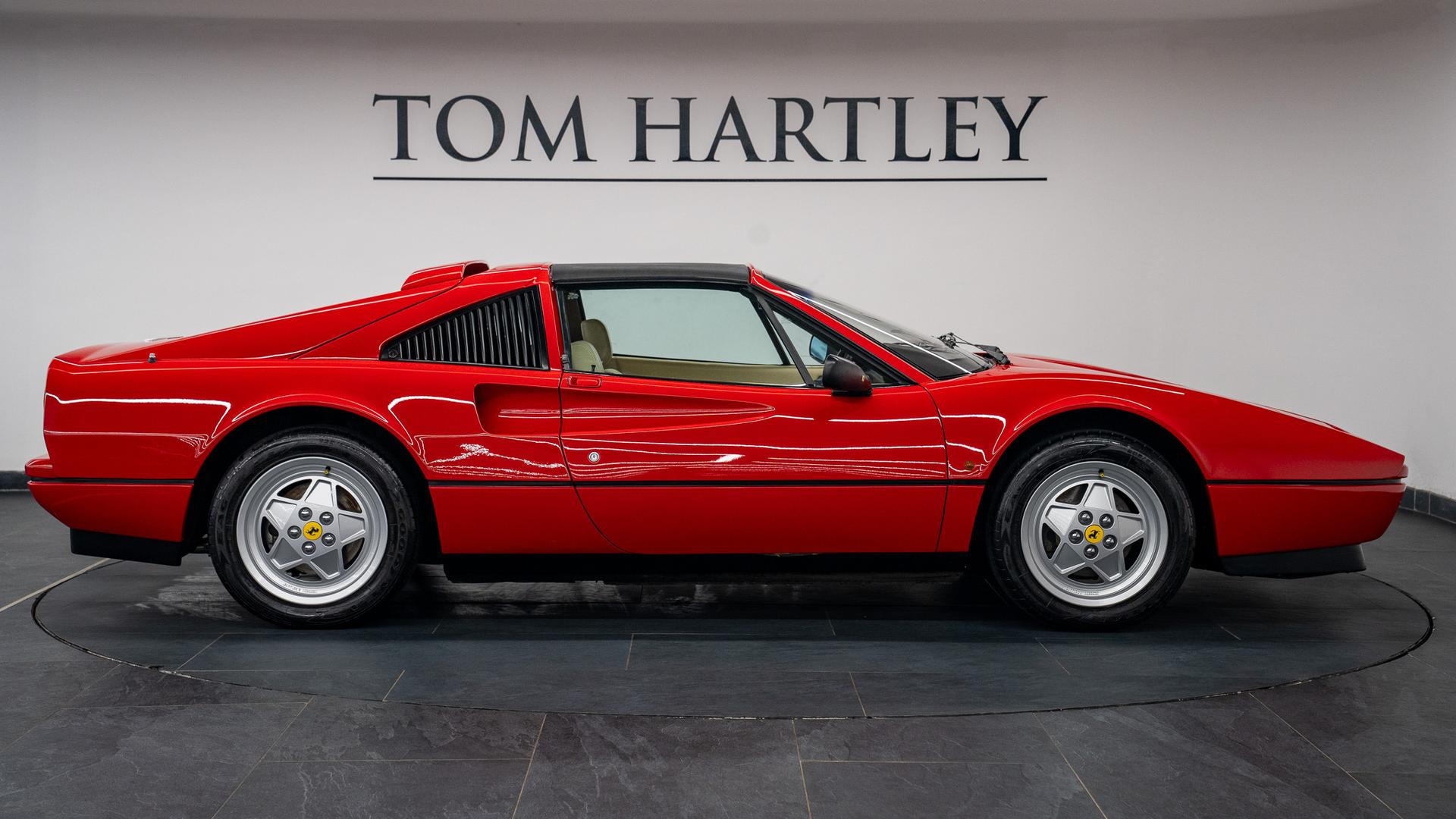 Ferrari 328 Photo 811192bc-1a96-4061-b922-34ad2d006dd3.jpg