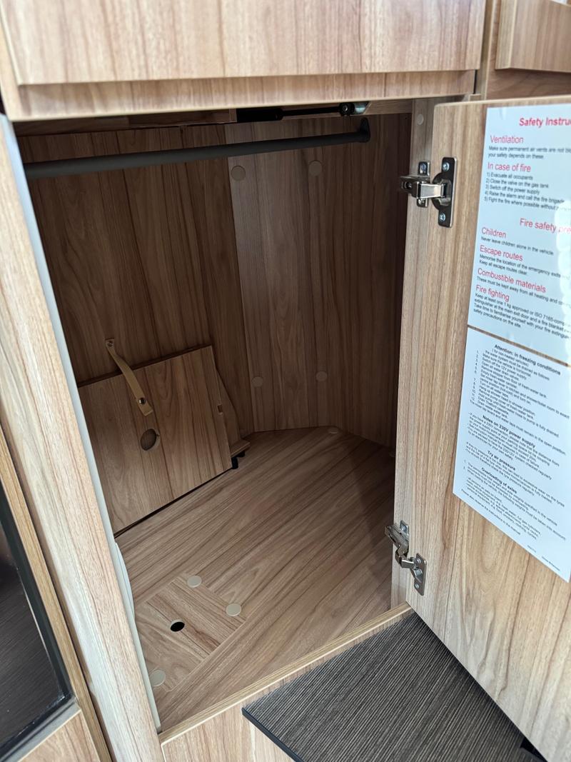 Hymer ML-T 570 CROSSOVER Photo 81220675-38f3-4693-9e48-d85e307e0f47.jpg
