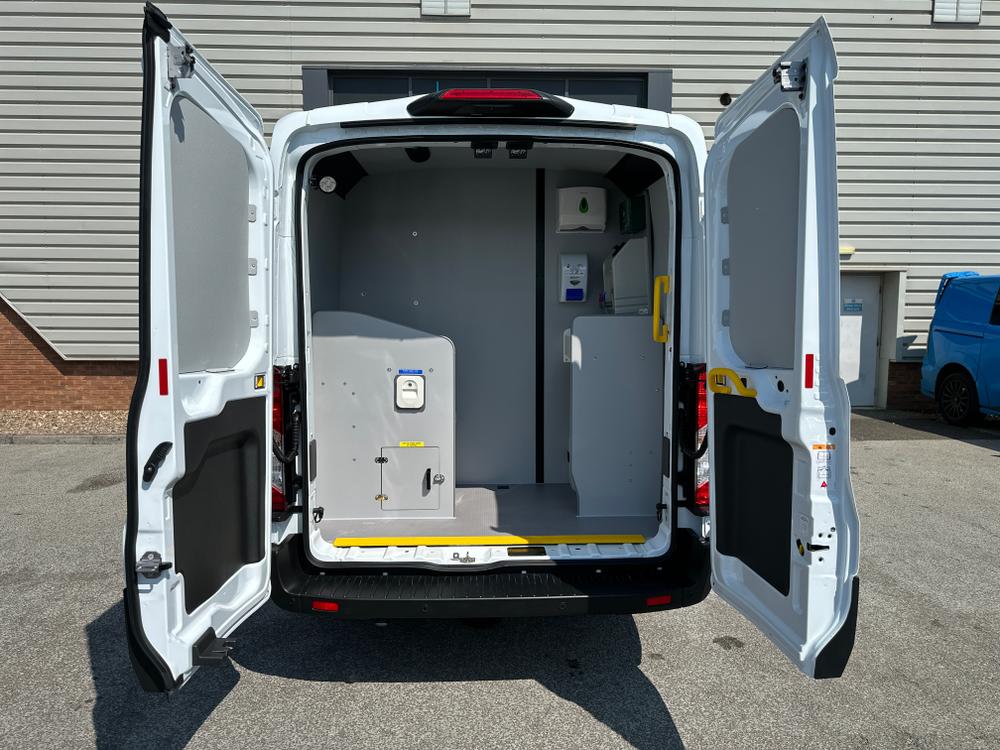 Ford Transit Trend Photo 813b6f9b-77ca-4975-b073-cb6e394bd9d4.jpg